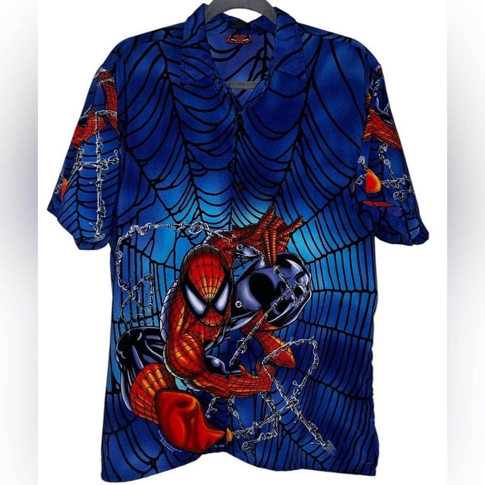 Rare Vintage 2001 Spider-Man Marvel Comics Button Up Shirt